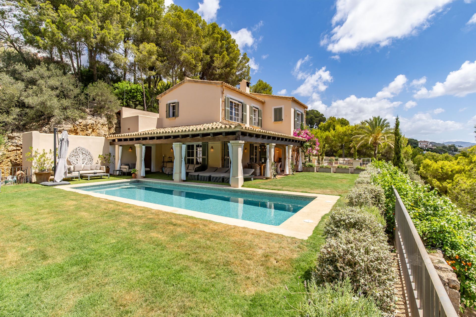 Villa zum Kauf 9.950.000 € 8 Zimmer 1.025 m²<br/>Wohnfläche 2.200 m²<br/>Grundstück Camp De Mar 07160