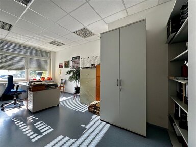 Bürofläche zur Miete 1.250 € 6 Zimmer 146 m² Bürofläche Griesheim 64347