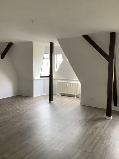 Wohnung zur Miete 688,70 € 3 Zimmer 107,6 m² 3. Geschoss frei ab 10.11.2024 Arndtstr. 17 Schellheimerplatz Magdeburg 39108