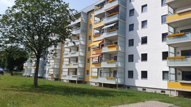 Wohnung zur Miete 563 € 2 Zimmer 66,3 m² 3. Geschoss Rosa-Luxemburg-Straße 23 Pößneck,Stadt Pößneck 07381