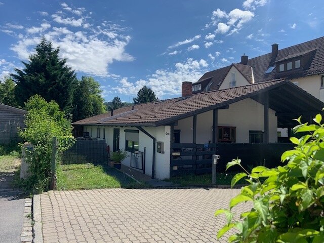 Einfamilienhaus zum Kauf 140.000 € 2 Zimmer 80 m²<br/>Wohnfläche 90 m²<br/>Grundstück Oeslau Rödental 96472