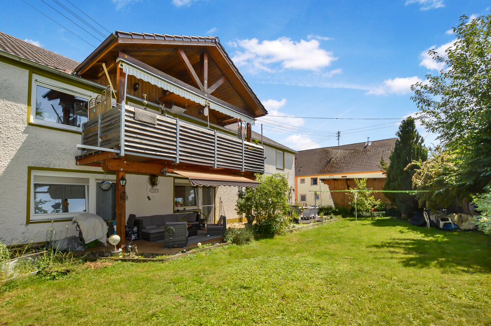 Wohnung zum Kauf 349.000 € 5 Zimmer 180,1 m²<br/>Wohnfläche 1. Stock<br/>Geschoss Oberthürheim Buttenwiesen 86647