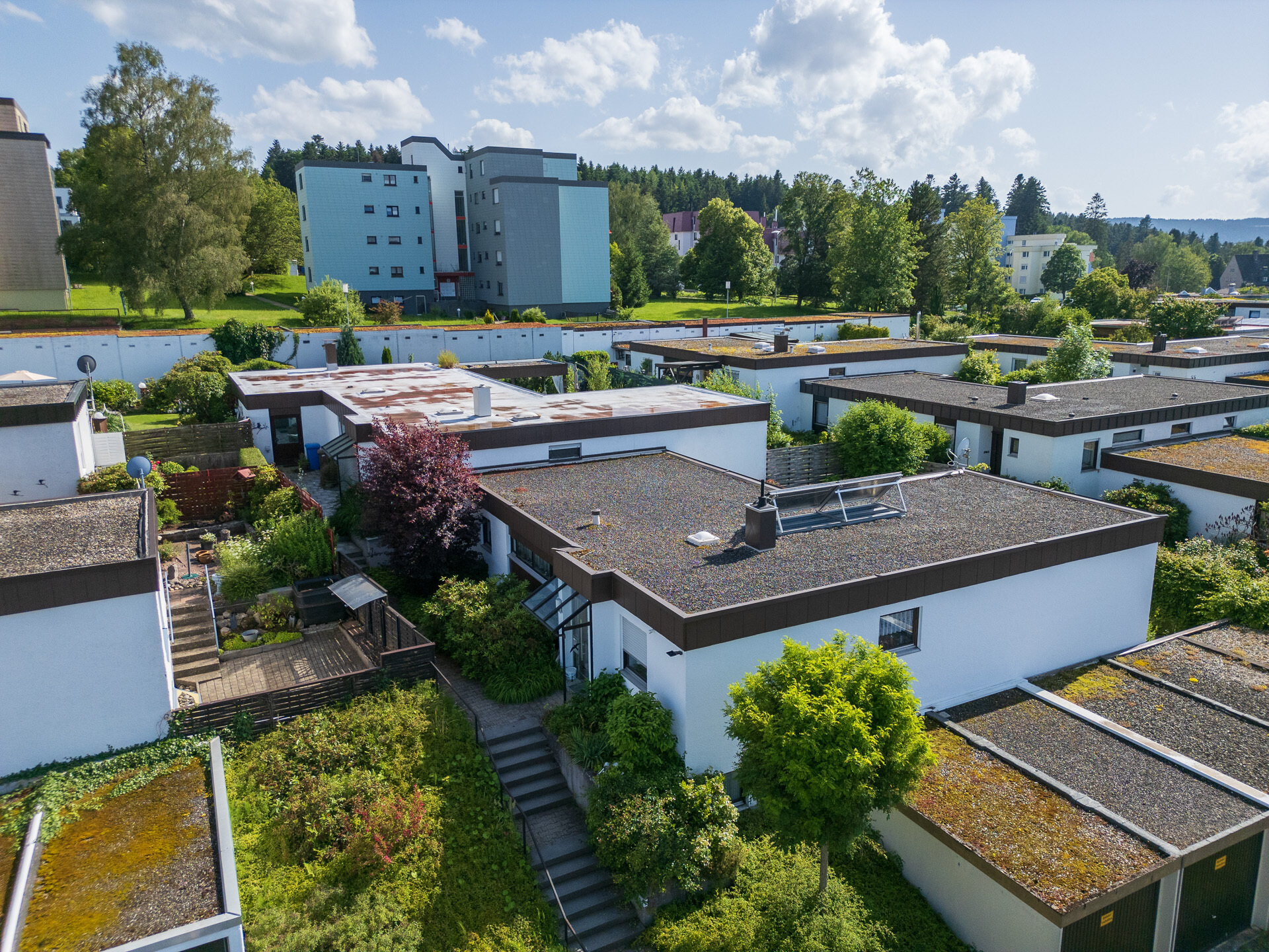 Doppelhaushälfte zum Kauf 367.000 € 8 Zimmer 181,4 m²<br/>Wohnfläche 613 m²<br/>Grundstück Sulgen Schramberg / Sulgen 78713