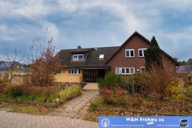 Mehrfamilienhaus zum Kauf 400.000 € 7 Zimmer 254 m² 1.712 m² Grundstück Fuchswinkel 28 Groß Hehlen Celle 29229