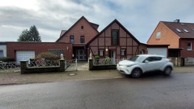 Mehrfamilienhaus zum Kauf 220.000 € 8 Zimmer 231,5 m² 1.250 m² Grundstück Am Walde 16 Rusbend Bückeburg 31675