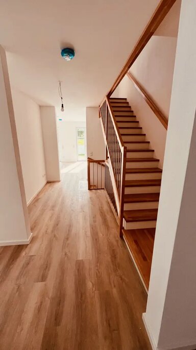 Haus zum Kauf provisionsfrei 216.000 € 6,5 Zimmer 145 m² 80 m² Grundstück Hauptstrasse Egling Egling an der Paar 86492