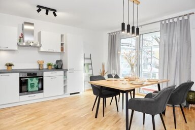 Wohnung zur Miete 1.165 € 3 Zimmer 81,9 m² 2. Geschoss Knauppstraße 23 Stein Stein 90547