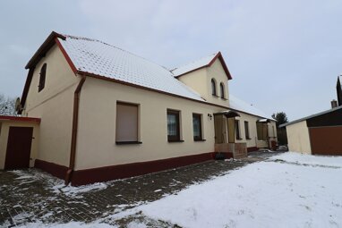 Mehrfamilienhaus zum Kauf Provisionsfrei 365.000 € 9 Zimmer 265 m² 8.731 m² Grundstück Metschow 17111