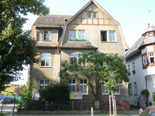 Mehrfamilienhaus zum Kauf 298.000 € 350 m²<br/>Wohnfläche 894 m²<br/>Grundstück ab sofort<br/>Verfügbarkeit Merseburg Merseburg 06217