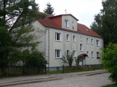 Wohnung zur Miete 370 € 4 Zimmer 70,5 m² Erdgeschoss Schulstraße 22 Warnitz Oberuckersee 17291