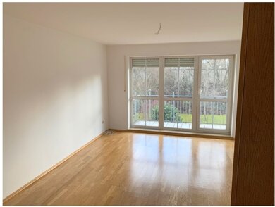 Wohnung zur Miete 663 € 3 Zimmer 82 m² Geschoss 1/1 Dr.-Kurt-Schumacher-Straße 7 Burglengenfeld Burglengenfeld 93133