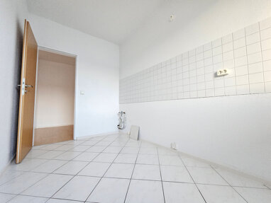 Wohnung zur Miete 303 € 2 Zimmer 55 m² 6. Geschoss Marie-Tilch-Straße 11 Hutholz 645 Chemnitz 09123
