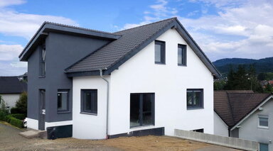 Einfamilienhaus zum Kauf provisionsfrei 380.000 € 9 Zimmer 247,9 m² 503 m² Grundstück Auf dem Heidberg 25 Waldbröl Waldbröl 51545