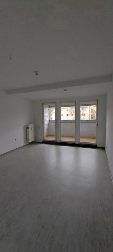 Wohnung zur Miete 542 € 2 Zimmer 65,9 m² 1. Geschoss frei ab 08.03.2025 Nickerner Platz 2 Nickern Dresden 01257