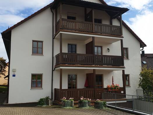 Wohnung zur Miete 600 € 2 Zimmer 62 m² Geschoss EG/3 frei ab sofort Absberg 91720