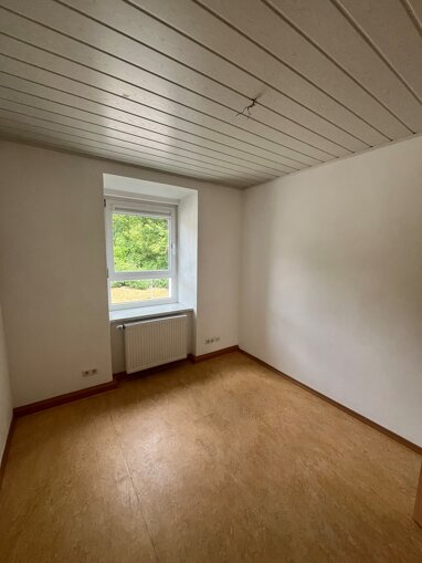 Wohnung zur Miete 410 € 2 Zimmer 38,4 m² 1. Geschoss Simmernstraße 21 Kumpfmühl - Ost Regensburg 93051