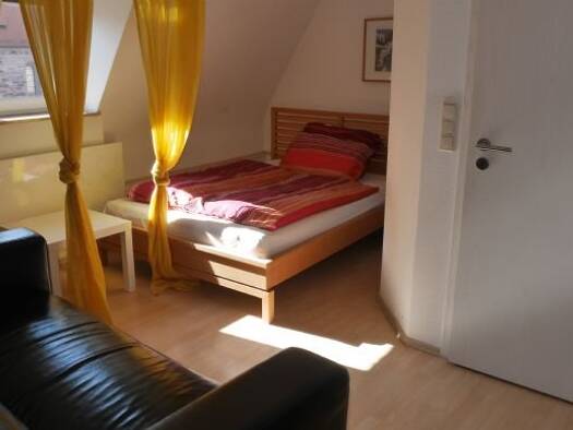 Wohnung zur Miete 580 € 1 Zimmer 27,3 m² 5. Geschoss frei ab sofort Sebald Nürnberg 90403