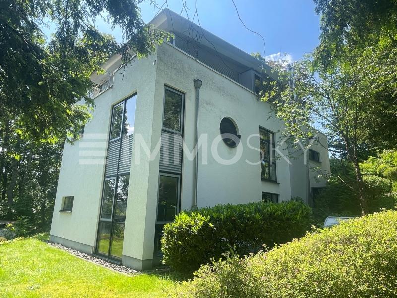 Einfamilienhaus zum Kauf 850.000 € 5 Zimmer 270 m²<br/>Wohnfläche 1.150 m²<br/>Grundstück Niederschelden Siegen 57080