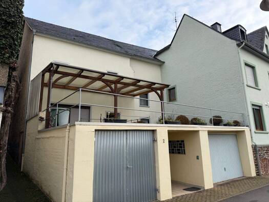 Reihenendhaus zum Kauf 149.000 € 5 Zimmer 133 m² 305 m² Grundstück frei ab sofort Kinheim 54538