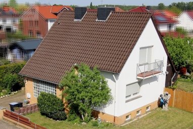 Einfamilienhaus zum Kauf 149.000 € 3,5 Zimmer 99 m² 679 m² Grundstück Sievershausen Lehrte 31275