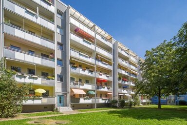 Wohnung zur Miete 576 € 3,5 Zimmer 77,5 m² 4. Geschoss frei ab 15.03.2025 Spremberger Str. 26 Prohlis-Süd (Spremberger Str.) Dresden 01239