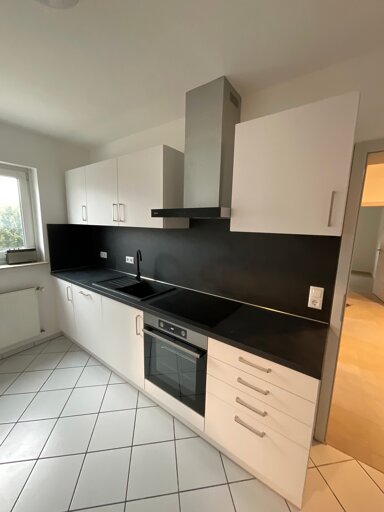 Wohnung zur Miete 990 € 4 Zimmer 109 m² EG frei ab sofort Großenlüder Großenlüder 36137