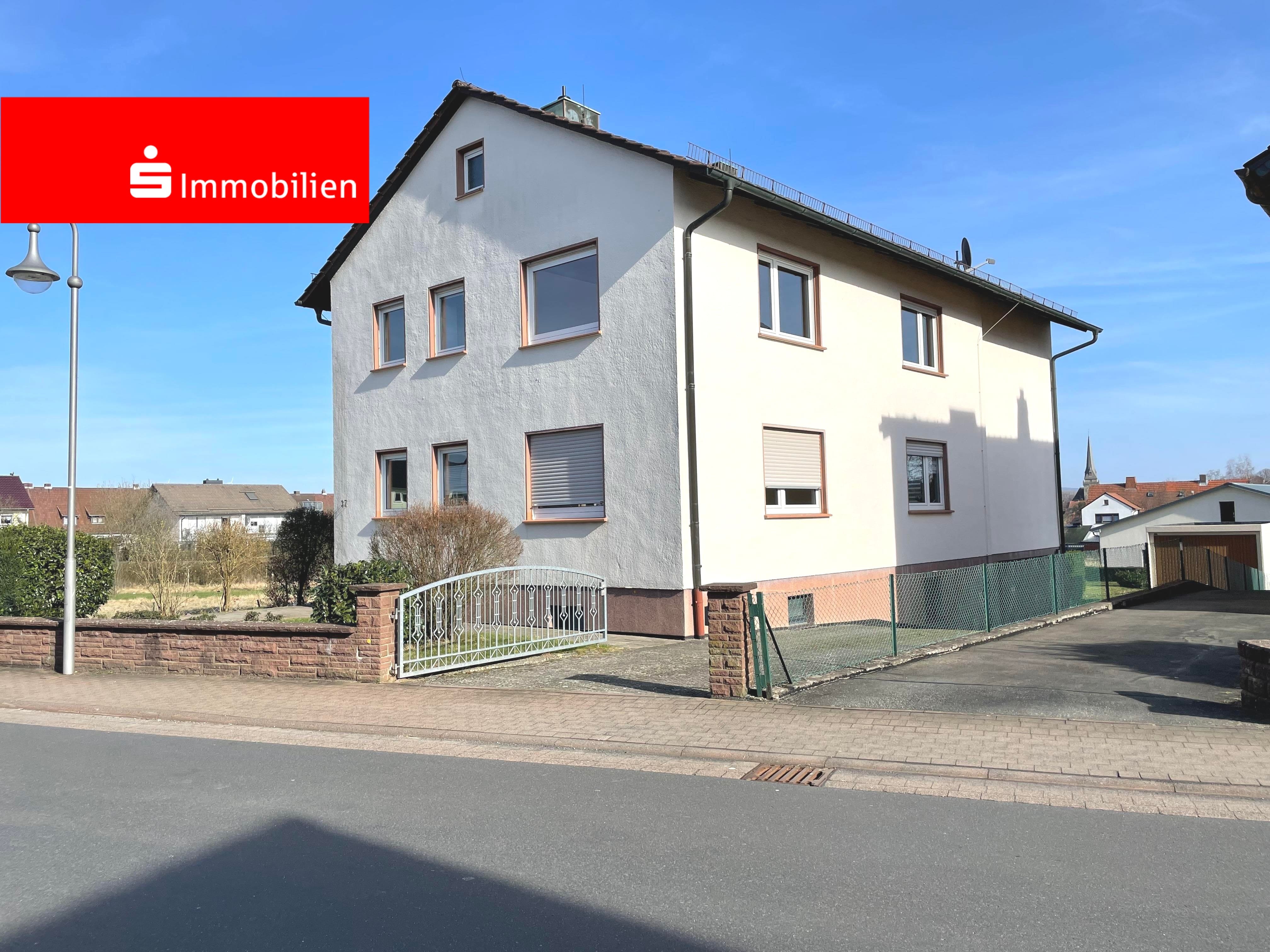 Mehrfamilienhaus zum Kauf 299.000 € 8 Zimmer 230,8 m²<br/>Wohnfläche 945 m²<br/>Grundstück Hessisch Lichtenau Hessisch Lichtenau 37235