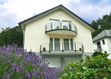 Mehrfamilienhaus zum Kauf Provisionsfrei 8 Zimmer 232,7 m² 2.061 m² Grundstück Schönfließ - Süd Eisenhüttenstadt 15890