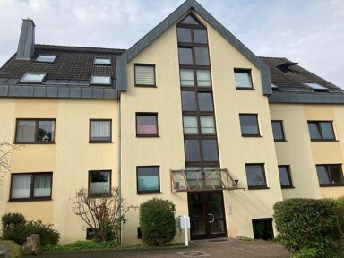 Wohnung zum Kauf 125.000 € 3 Zimmer 82 m² EG Neue Straße 2 Limbach-Oberfrohna Limbach-Oberfrohna 09212