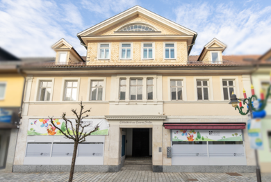 Mehrfamilienhaus zum Kauf 185.000 € 520 m² 528 m² Grundstück Neustadt Neustadt bei Coburg 96465