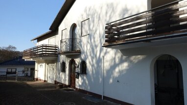 Einfamilienhaus zum Kauf 198.000 € 8 Zimmer 278 m² 525 m² Grundstück Münchweiler an der Rodalb 66981
