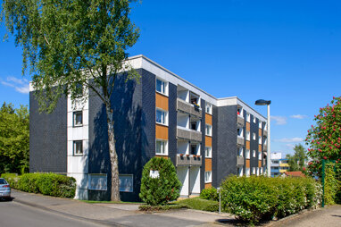 Wohnung zur Miete nur mit Wohnberechtigungsschein 215,38 € 1 Zimmer 43 m² 2. Geschoss Vogtlandstraße 9 Schützenstraße - Halfeshof Solingen 42651