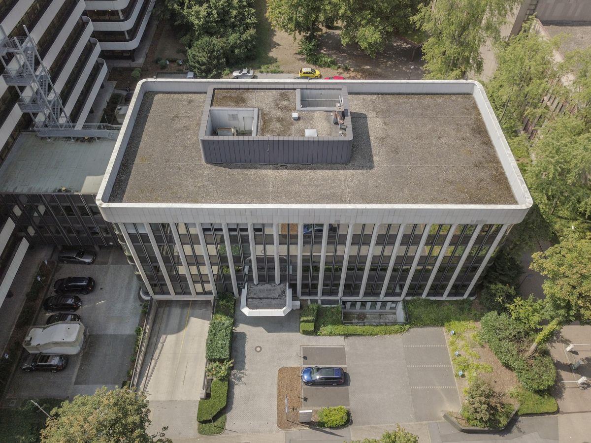 Bürofläche zur Miete provisionsfrei 10,50 € 659 m²<br/>Bürofläche ab 659 m²<br/>Teilbarkeit Ruhrallee - Ost Dortmund 44139