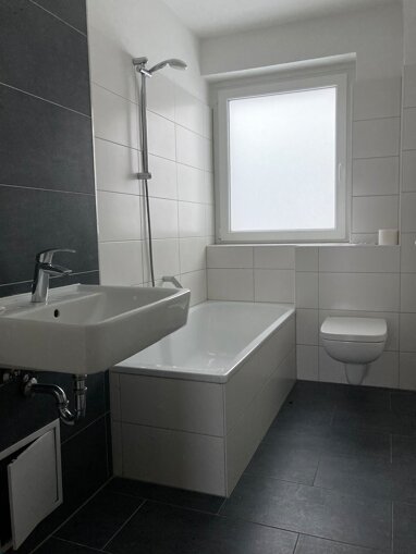 Wohnung zur Miete 486 € 3 Zimmer 63,1 m² Bonhoefferstraße 20 Ziehers - Nord Fulda 36037