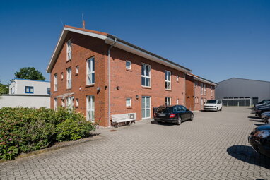 Bürofläche zur Miete Provisionsfrei 7,86 € 700 m² Bürofläche teilbar ab 300 m² Henstedt-Ulzburg 24558