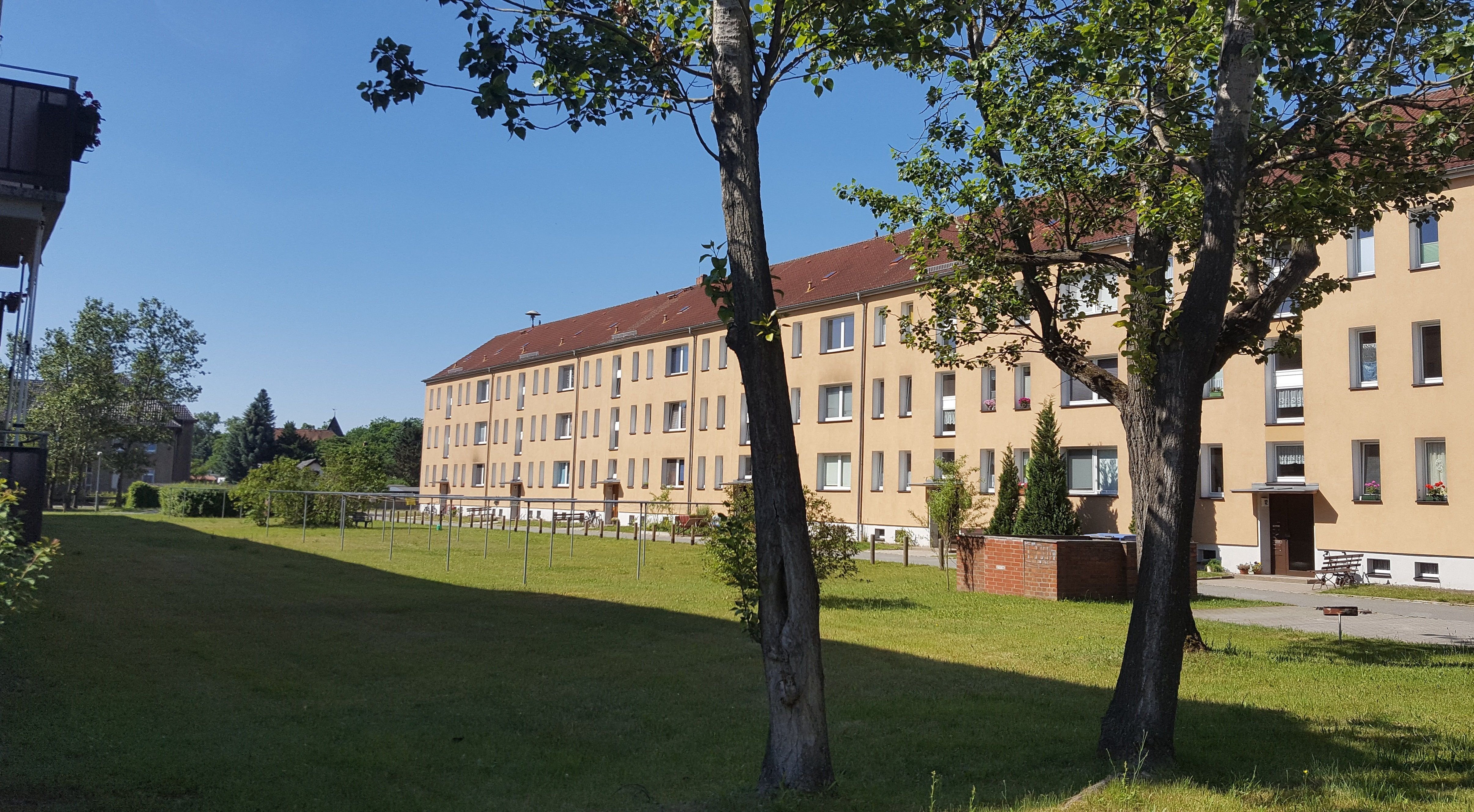Wohnung zur Miete 359 € 3 Zimmer 60 m²<br/>Wohnfläche 1. Stock<br/>Geschoss An der Bahn 8 Rothenburg Rothenburg/Oberlausitz 02929