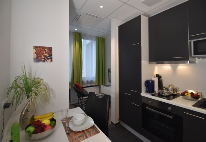 Studio zur Miete 945 € 1 Zimmer 18 m²<br/>Wohnfläche Triftstraße Niederrad Frankfurt am Main 60528