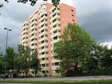 Wohnung zur Miete nur mit Wohnberechtigungsschein 419 € 3 Zimmer 79 m² 10. Geschoss Boltensternstr. 96/98 Niehl Köln 50735