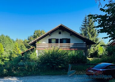 Einfamilienhaus zum Kauf 275.000 € 7 Zimmer 150 m² 686 m² Grundstück Hochoberndorf Grafling 94539