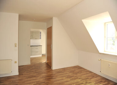 Wohnung zur Miete 500 € 2 Zimmer 58,6 m² 5. Geschoss frei ab 01.08.2024 Dr.-Friedrichs-Ring 21a Mitte - Nord 122 Zwickau 08056