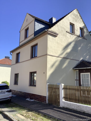 Einfamilienhaus zum Kauf 138.500 € 5 Zimmer 141 m² 1.713 m² Grundstück Luisenstraßew 9 Oschersleben Oschersleben 39387