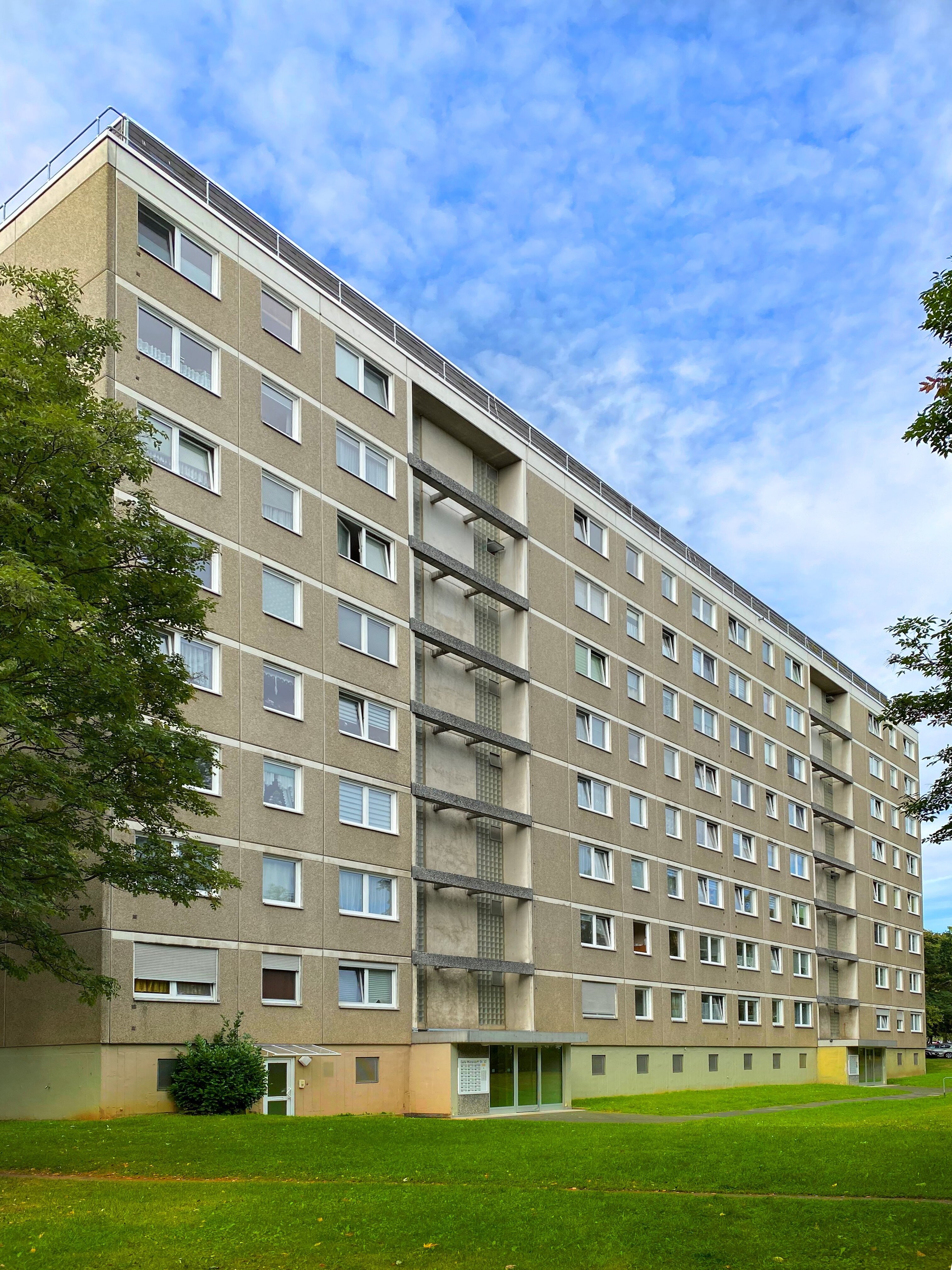 Wohnung zur Miete 580 € 4 Zimmer 82 m²<br/>Wohnfläche 6. Stock<br/>Geschoss 01.08.2024<br/>Verfügbarkeit Carlo-Mierendorff-Straße 43 Brückenhof Kassel 34132
