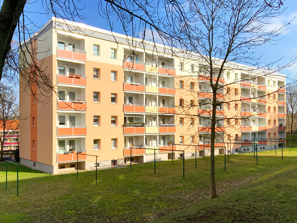 Wohnung zum Kauf 35.000 € 3 Zimmer 53 m²<br/>Wohnfläche Werdau Werdau 08412