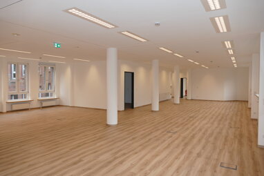 Bürofläche zur Miete 3.933 € 342 m² Bürofläche Bürgermeister-Smidt-Straße 128 Altstadt Bremen 28195