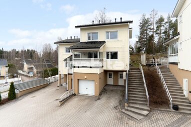 Doppelhaushälfte zum Kauf 338.000 € 4 Zimmer 110,5 m² 983 m² Grundstück Louhikkotie 15a Vantaa 01390
