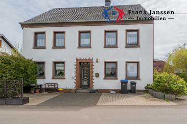 Einfamilienhaus zum Kauf Provisionsfrei 49.000 € 8 Zimmer 180 m² 645 m² Grundstück Hinterhausen Gerolstein 54568