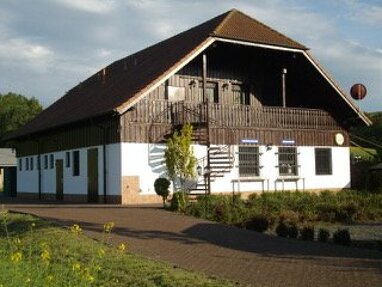 Haus zum Kauf 470.000 € 1.762 m² Grundstück Arnshausen Bad Kissingen / Reiterswiesen 97688
