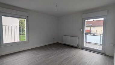 Wohnung zur Miete 614 € 3 Zimmer 64,7 m² 2. Geschoss frei ab 24.02.2025 Hansjakobstr. 4 Blumberg Blumberg 78176