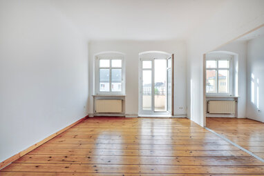 Wohnung zum Kauf 355.000 € 2 Zimmer 62,6 m² 4. Geschoss Dudenstraße 76 Kreuzberg Berlin 10965
