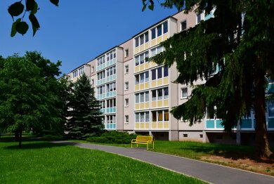 Wohnung zur Miete 336 € 3 Zimmer 57,9 m² von-Stauffenberg-Str. 12 Lugau Lugau 09385